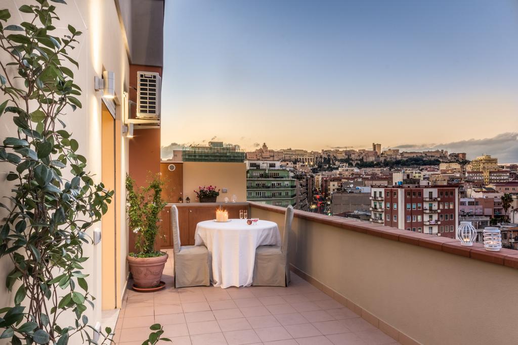 Апартаменты Elafi Penthouse Кальяри Экстерьер фото